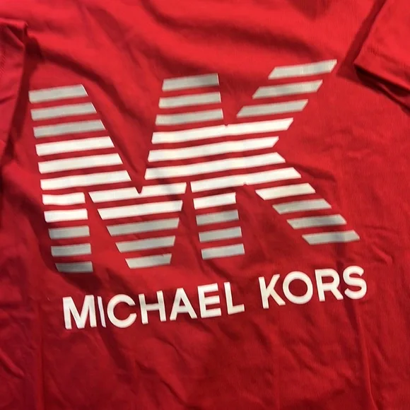 Michael Kors - Picture 3 of 4